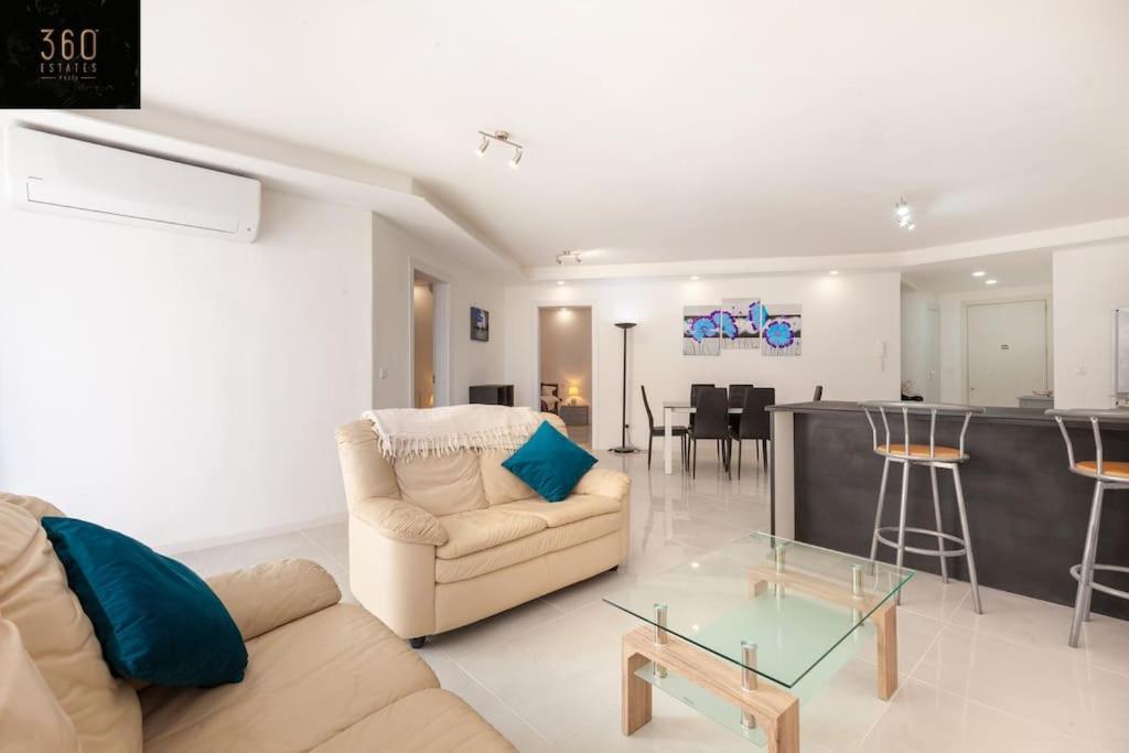Spacious 2Br Apt In Qawra - Perfect For Families By 360 Estates 세인트폴스베이 외부 사진