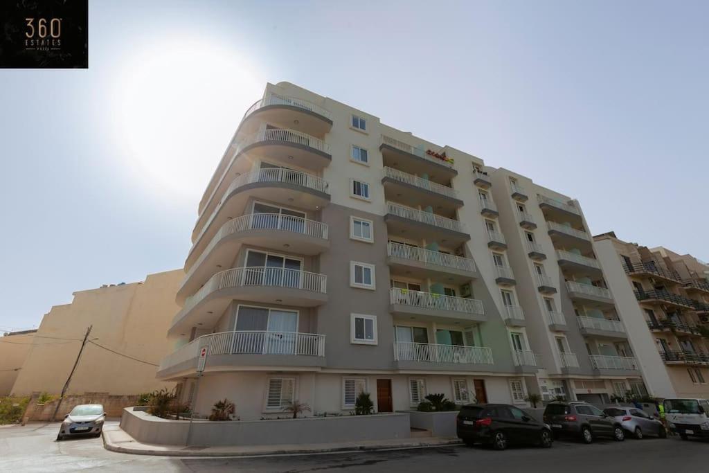 Spacious 2Br Apt In Qawra - Perfect For Families By 360 Estates 세인트폴스베이 외부 사진