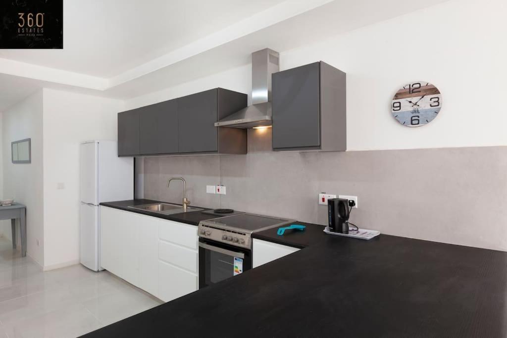 Spacious 2Br Apt In Qawra - Perfect For Families By 360 Estates 세인트폴스베이 외부 사진